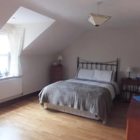 Murray's Mountain View Castlemaine